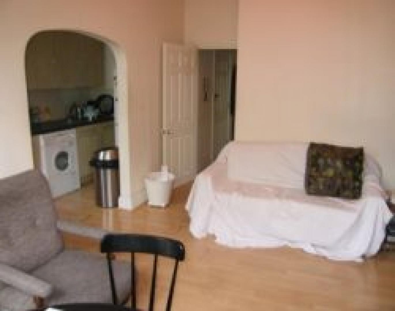 			1 Bedroom, 1 bath, 1 reception Flat			 Mansfield Road, BELSIZE PARK/HAMPSTEAD HEATH NW3
