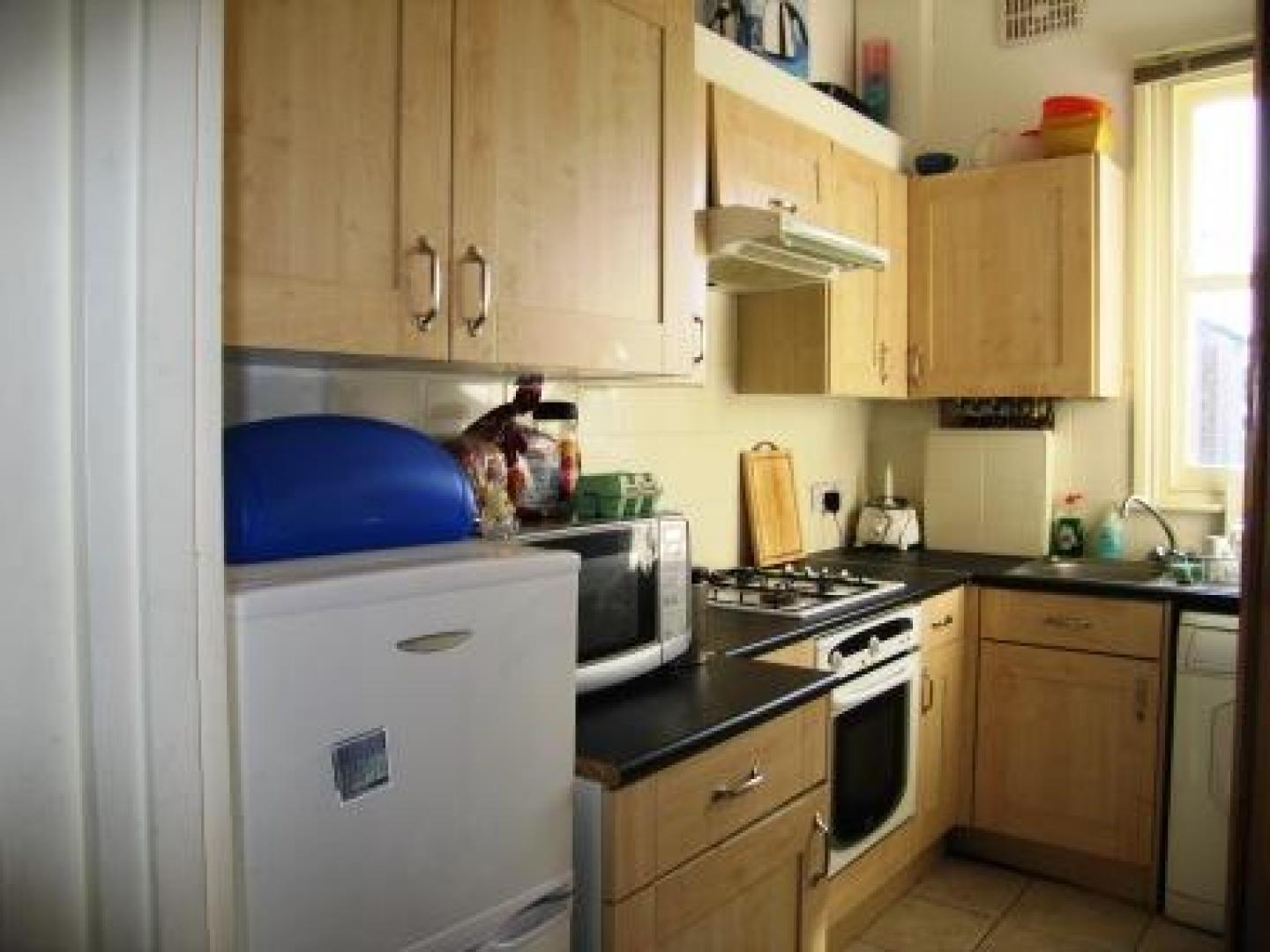 			NEW INSTRUCTION, 3 Bedroom, 1 bath, 1 reception Flat			 Chichele Road, WILLESDEN GREEN