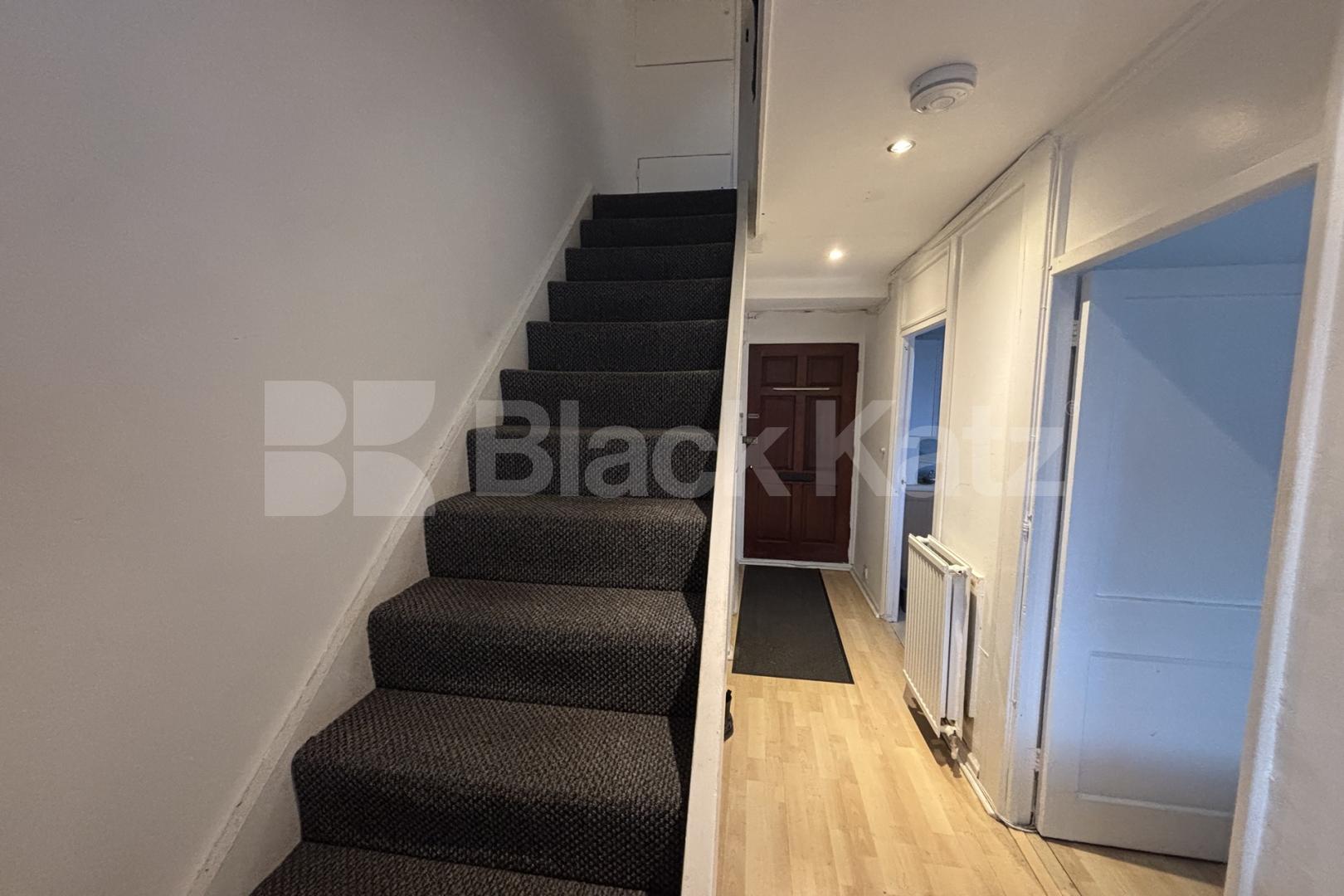 Modern split level apartment with large living room Maskelyne Close, Battersea