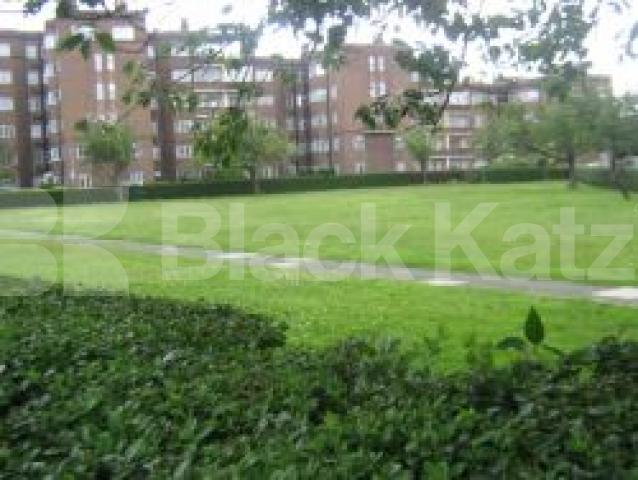 			NEW INSTRUCTION, 3 Bedroom, 1 bath, 1 reception Flat			 Chiswick Village, Chiswick