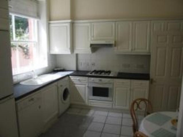 			NEW INSTRUCTION, 3 Bedroom, 1 bath, 1 reception Flat			 Compayne Gardens, WEST HAMPSTEAD