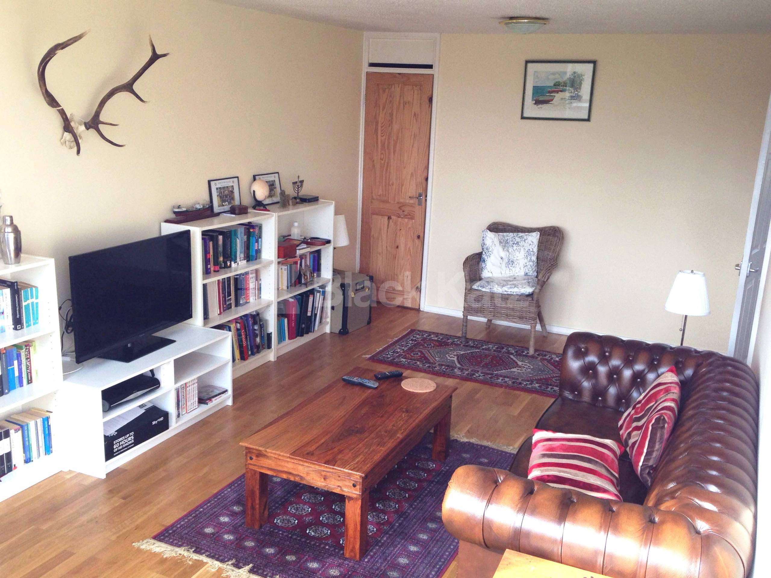 			NEW INSTRUCTION, 2 Bedroom, 1 bath, 1 reception Flat			 Cable Street, Shadwell E1