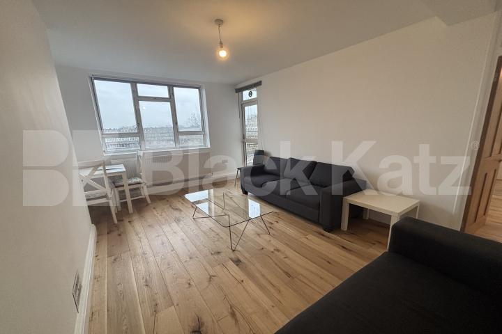 Newly refurbished throughout, stylish and modern.  St. Georges Close, Battersea Power Station/Wandsworth Road  