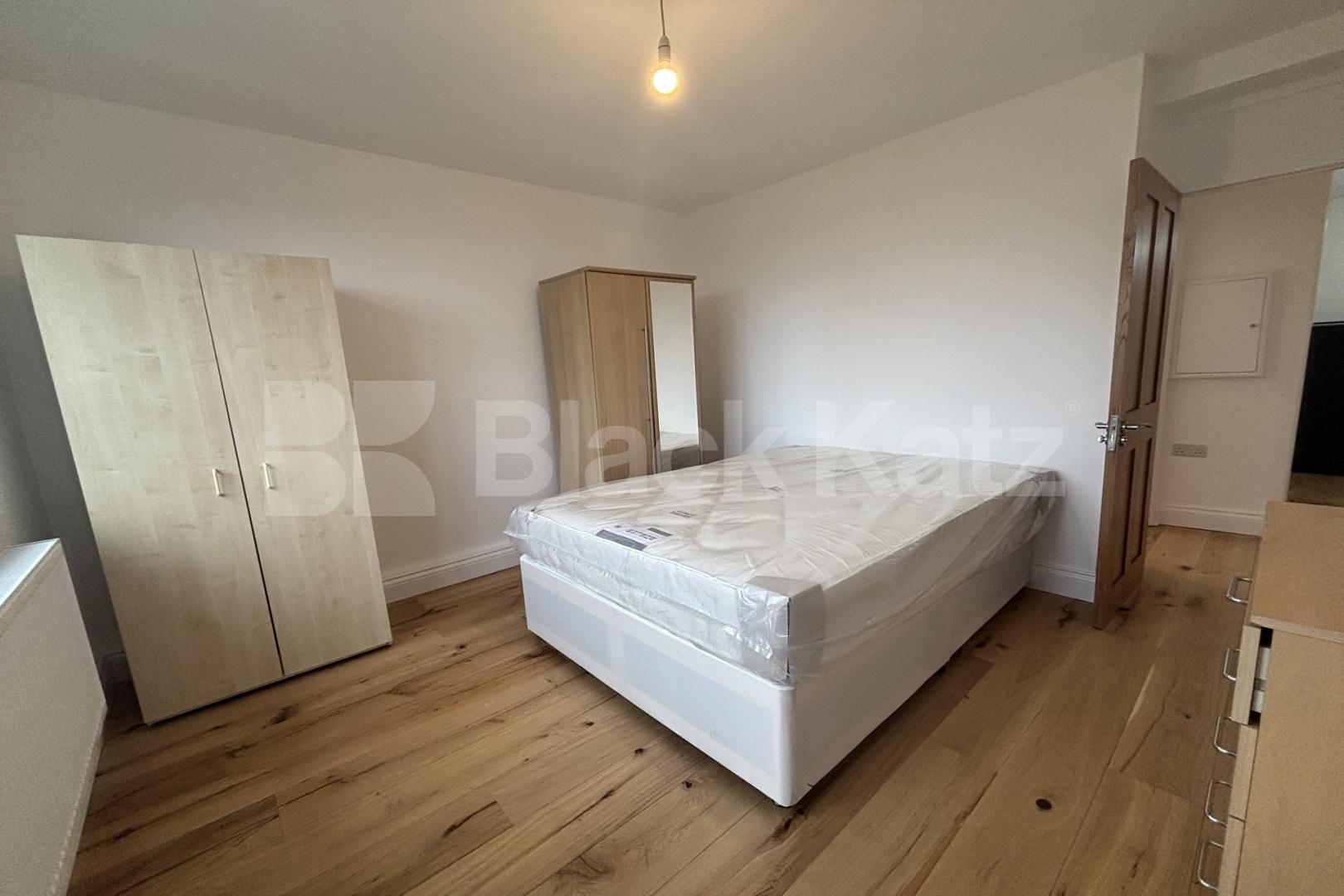 Newly refurbished throughout, stylish and modern.  St. Georges Close, Battersea Power Station/Wandsworth Road  