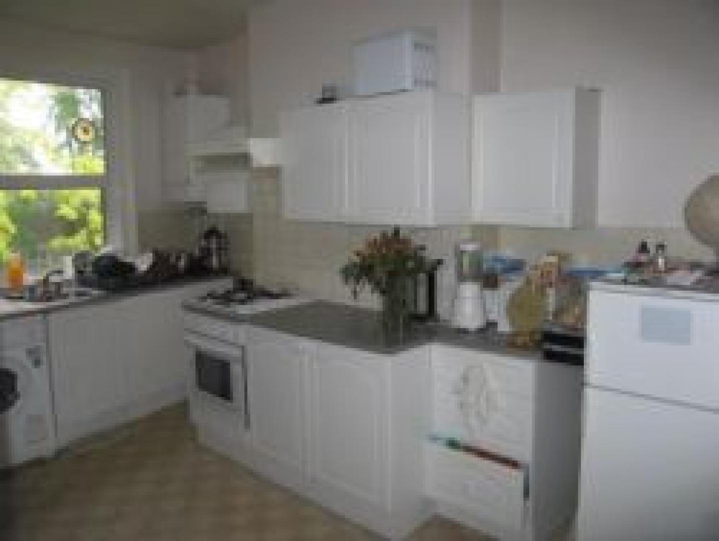 			NEW INSTRUCTION, 2 Bedroom, 1 bath, 1 reception Flat			 Hillfield Road, WEST HAMPSTEAD