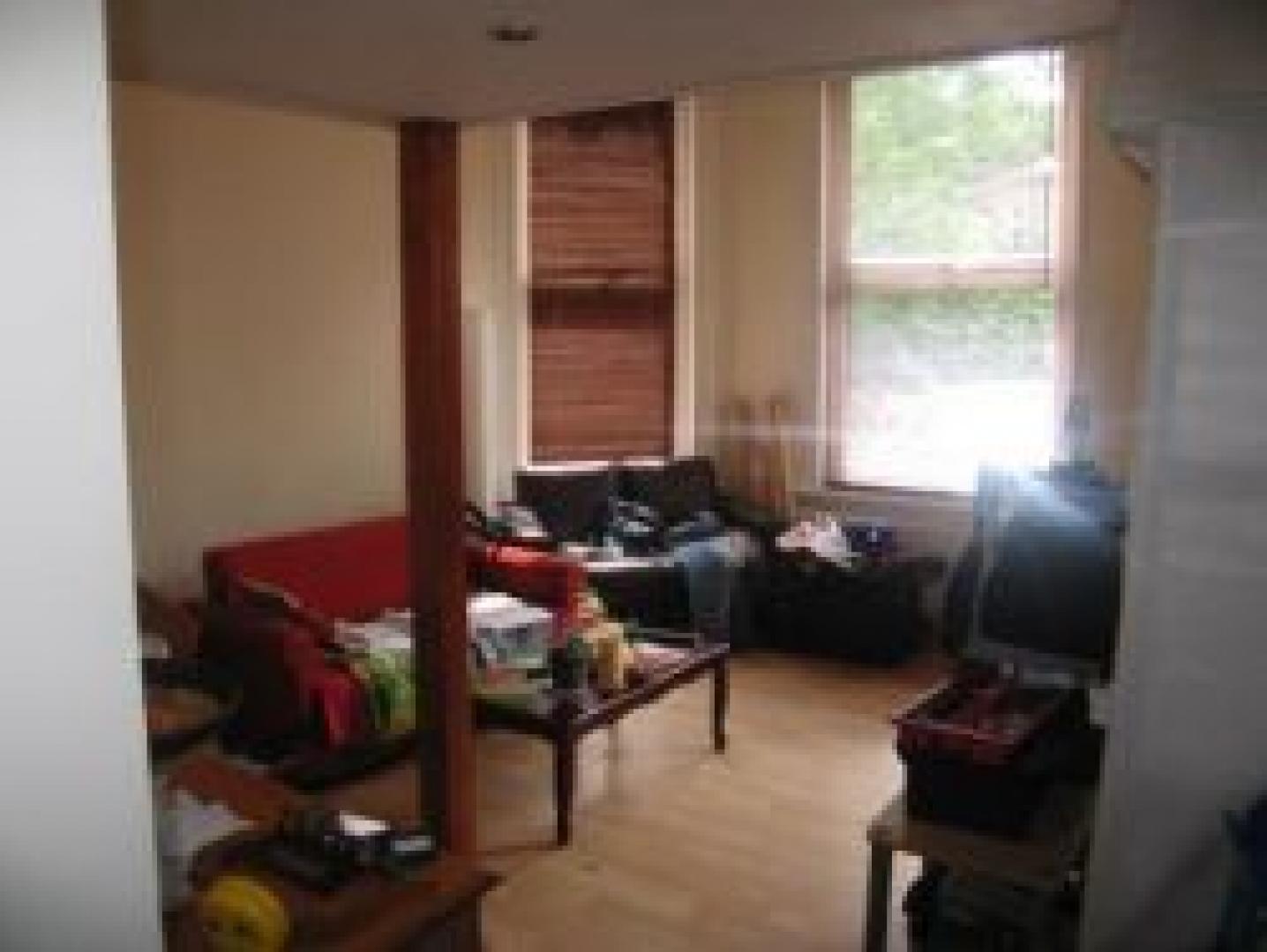 			Studio Apartment, 1 bath, 1 reception Flat			 Shoot Up Hill, KILBURN NW2
