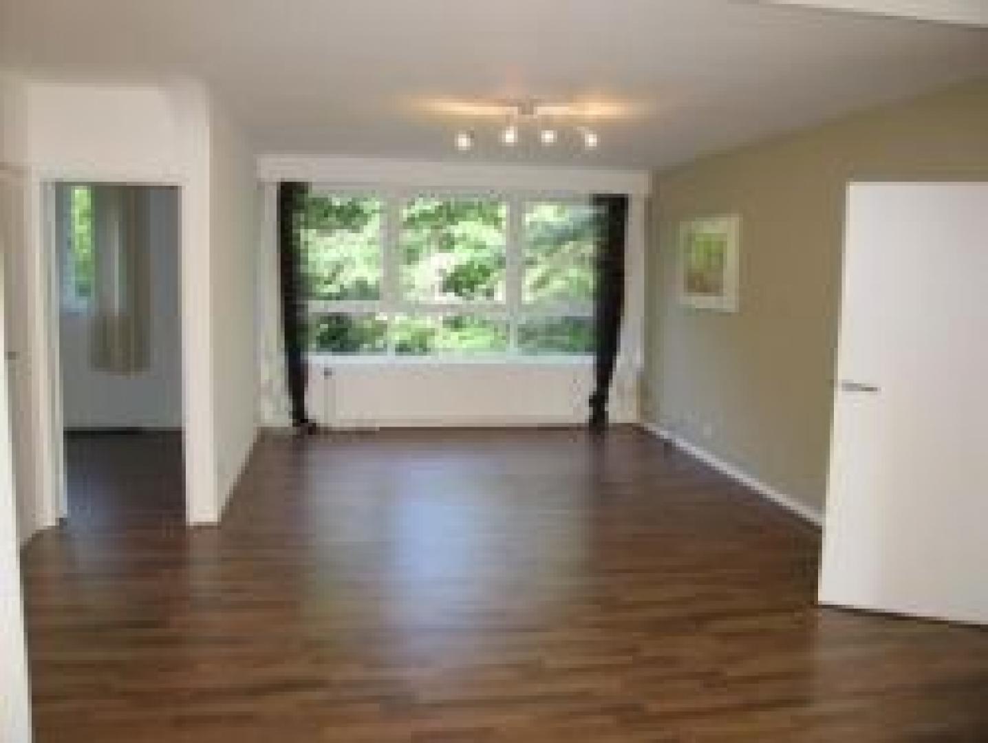 			NEW INSTRUCTION, 3 Bedroom, 1 bath, 1 reception Flat			 Branch Hill, HAMPSTEAD