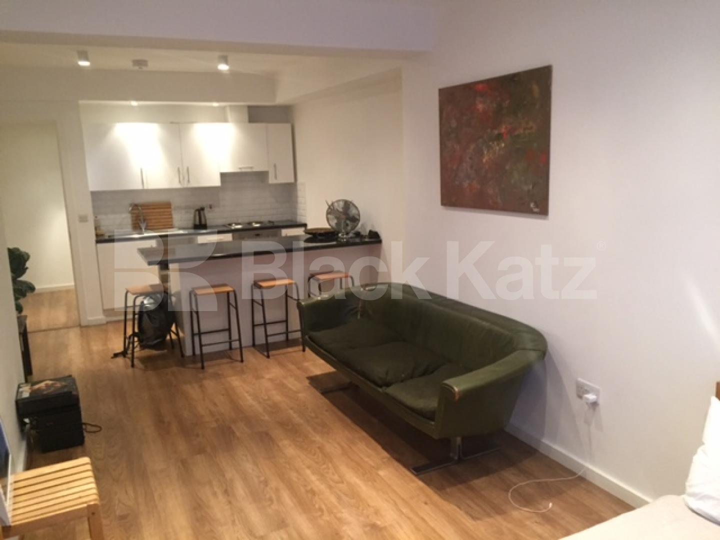 			New Instruction, Studio Apartment, 1 bath, 1 reception Flat			 Fonthill Road, FINSBURY PARK