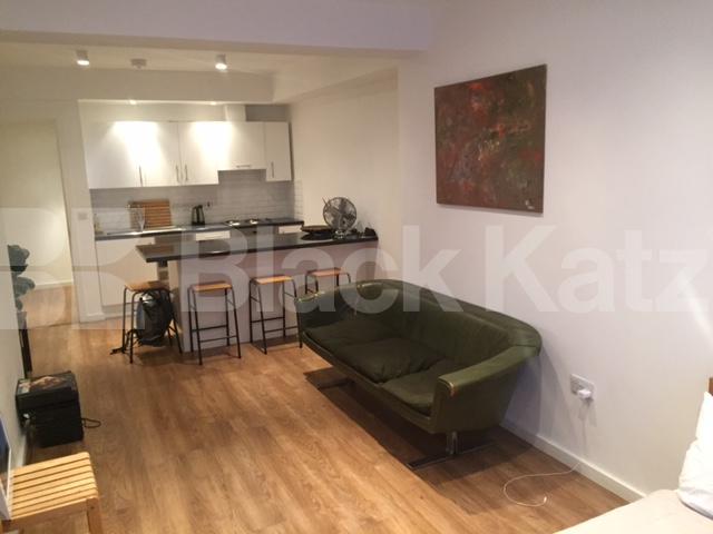 			New Instruction, Studio Apartment, 1 bath, 1 reception Flat			 Fonthill Road, FINSBURY PARK