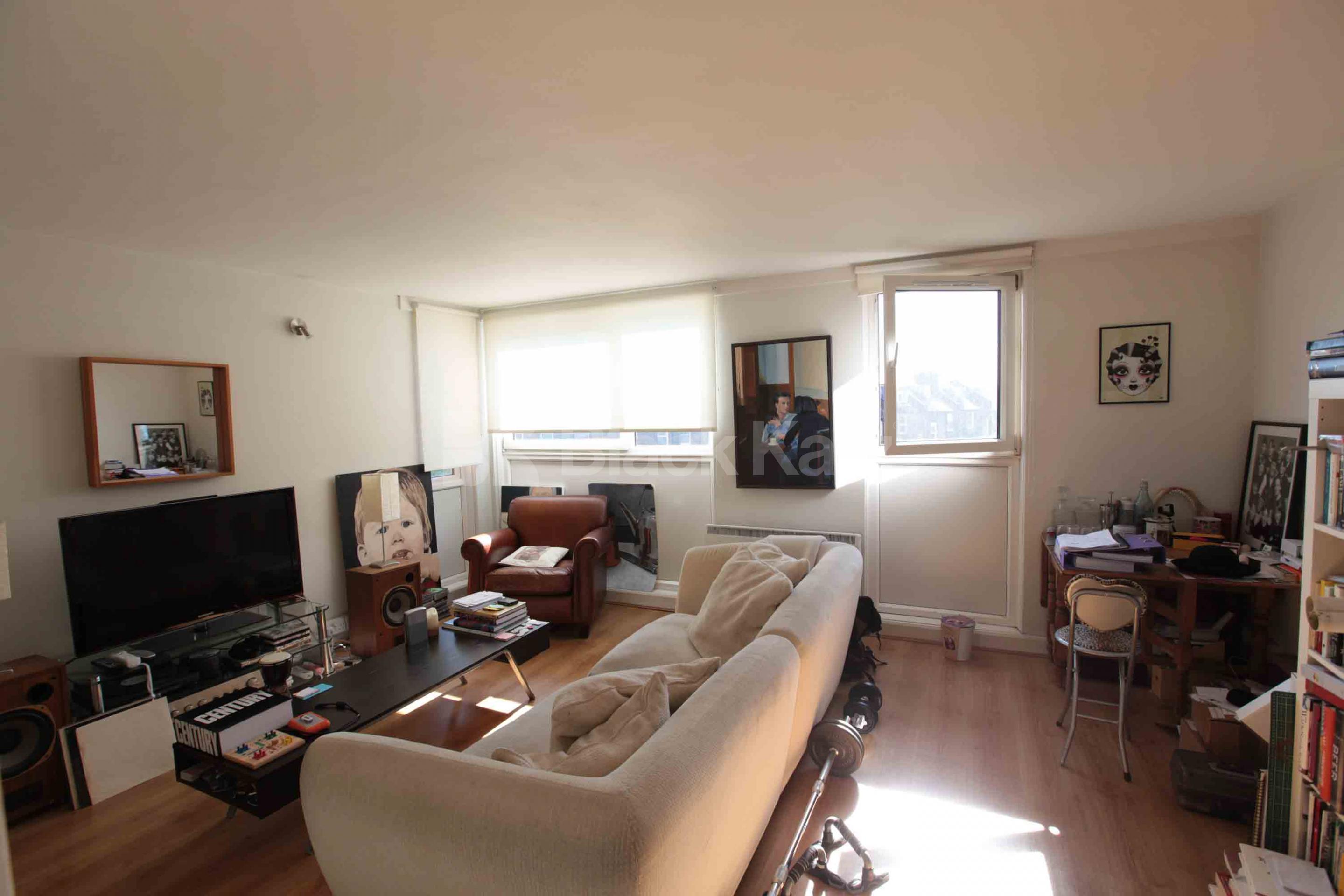 			New Instruction, 2 Bedroom, 1 bath, 1 reception Flat			 Crayford Road, HOLLOWAY N7