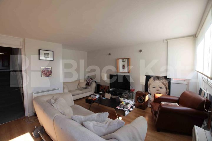 			New Instruction, 2 Bedroom, 1 bath, 1 reception Flat			 Crayford Road, HOLLOWAY