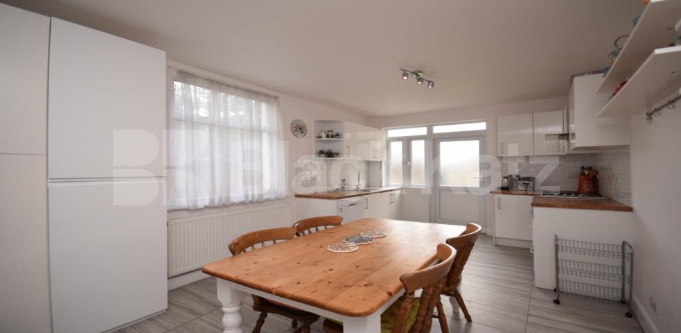			3 Bedroom, 1 bath, 1 reception House			 Granville Road, Noel Park - Wood Green