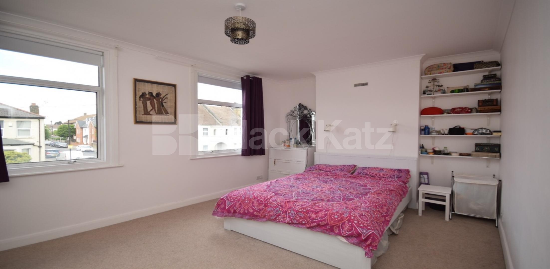 			3 Bedroom, 1 bath, 1 reception House			 Granville Road, Noel Park - Wood Green