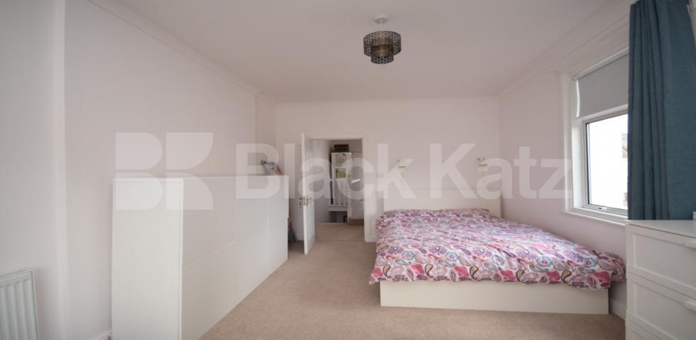 			3 Bedroom, 1 bath, 1 reception House			 Granville Road, Noel Park - Wood Green