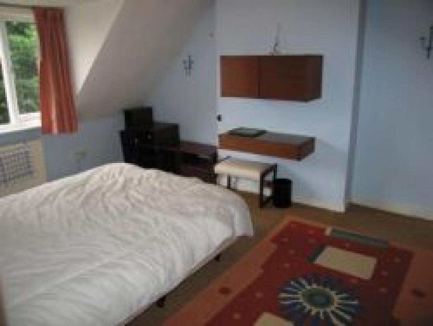 			NEW INSTRUCTION, 1 Bedroom, 1 bath, 1 reception Flat			 Finchley Road NW3, HAMPSTEAD