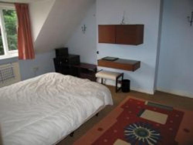 			NEW INSTRUCTION, 1 Bedroom, 1 bath, 1 reception Flat			 Finchley Road NW3, HAMPSTEAD