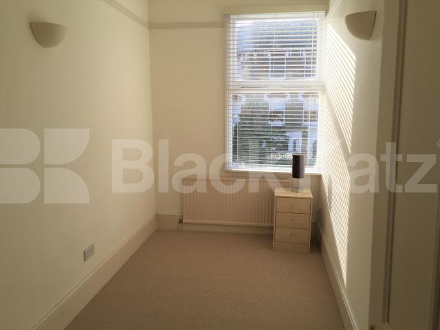 			New Instruction, 2 Bedroom, 1 bath, 1 reception Flat			 Florence Road, FINSBURY PARK-STROUD GREEN