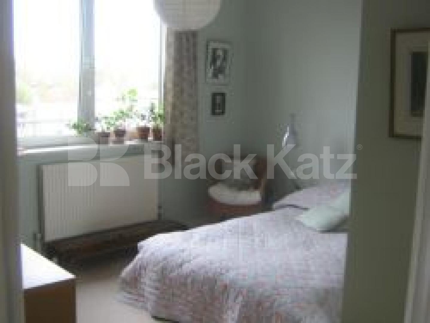 			New Instruction, 1 Bedroom, 1 bath, 1 reception Flat			 Kensal Road, Labrooke Grove