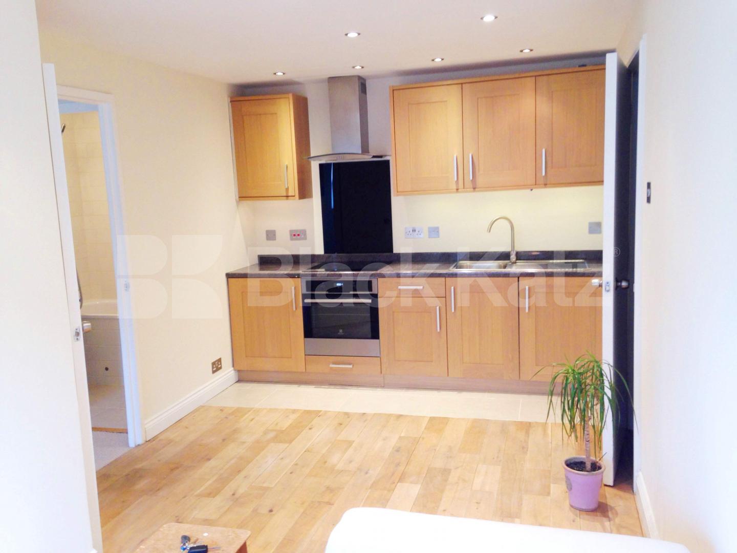 			LET, 1 Bedroom, 1 bath, 1 reception Apartment			 Mayfield Road , Shepherds Bush