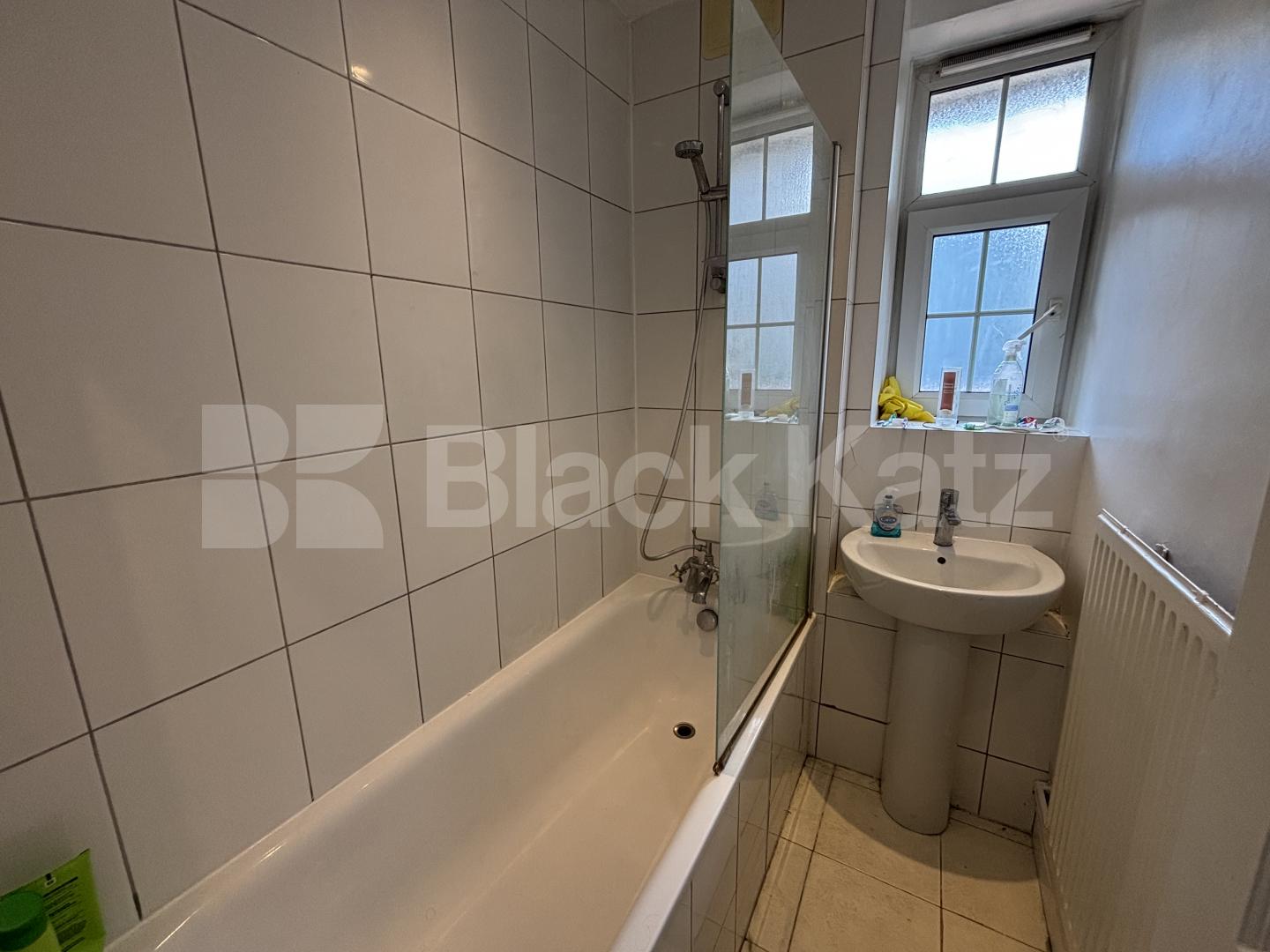 Prime SE1 location Bath Terrace, London Bridge