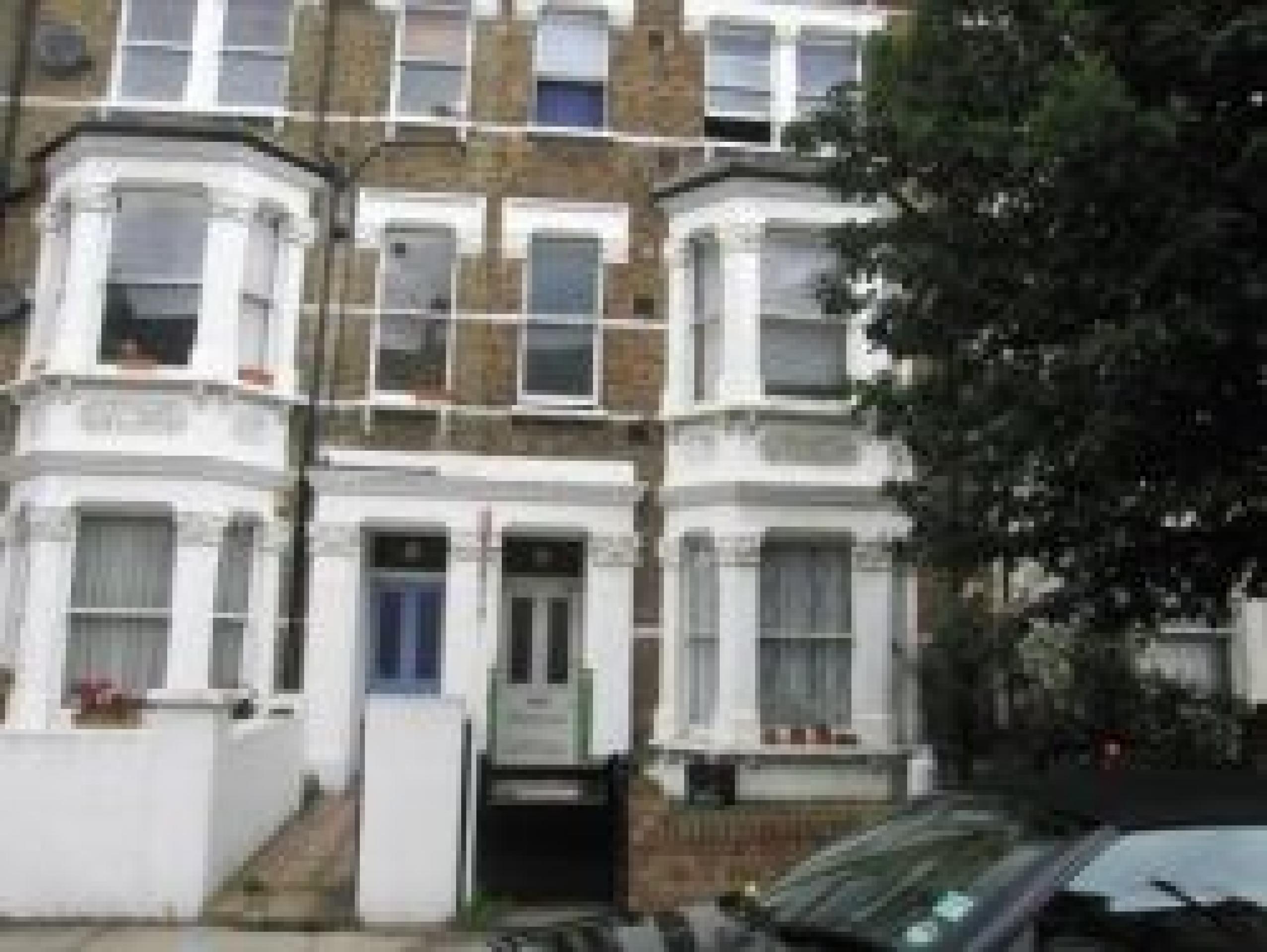 			2 Bedroom, 1 bath, 1 reception Flat			 Denholme Road, QUEENS PARK/MAIDA VALE W9 W9
