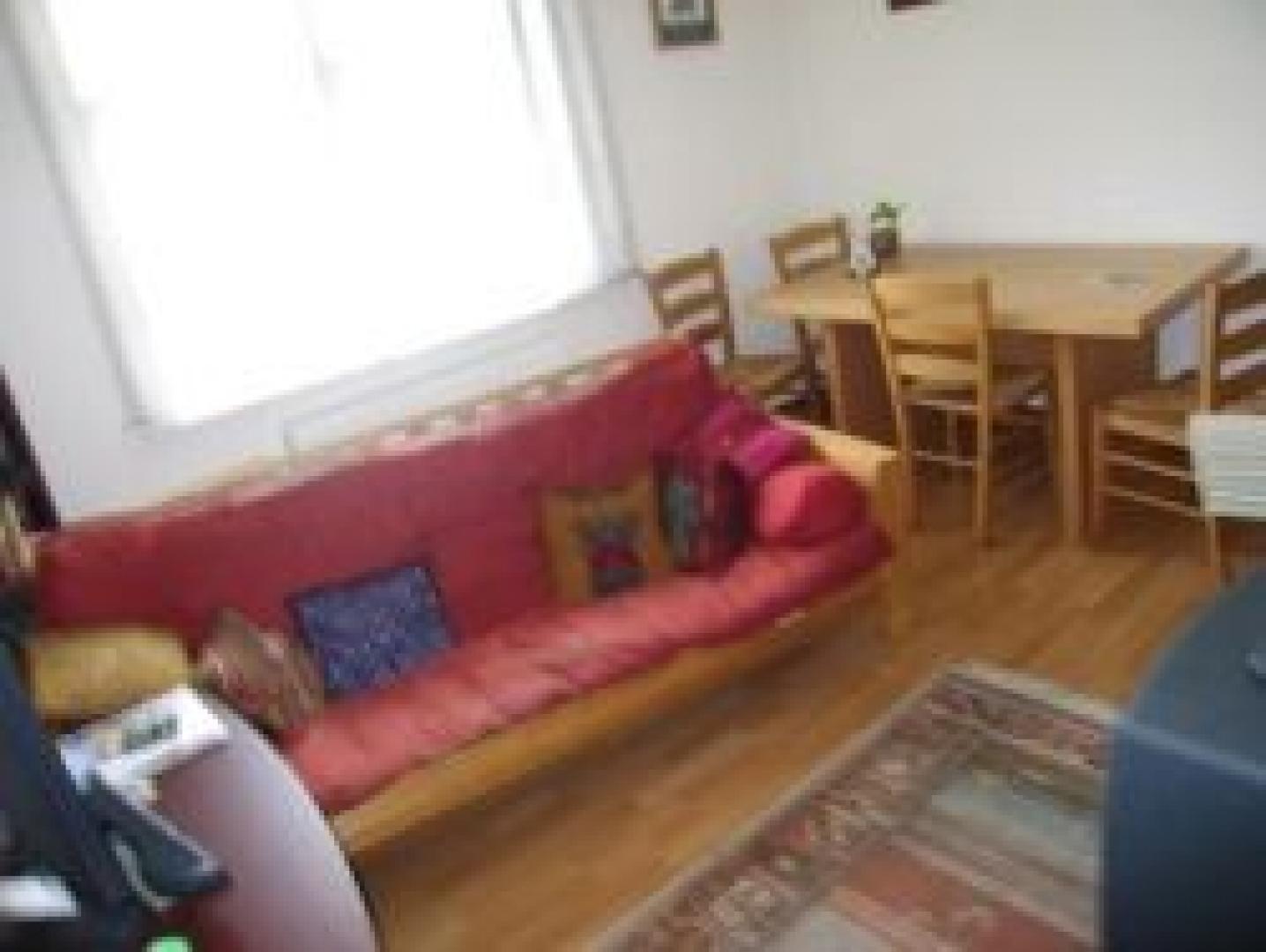 			1 Bedroom, 1 bath, 1 reception Flat			 Willesden Lane, WILLESDEN GREEN NW2