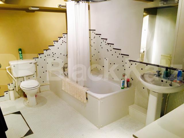 			NEW INSTRUCTION , 2 Bedroom, 1 bath, 1 reception Apartment			 Rita Road, Vauxhall