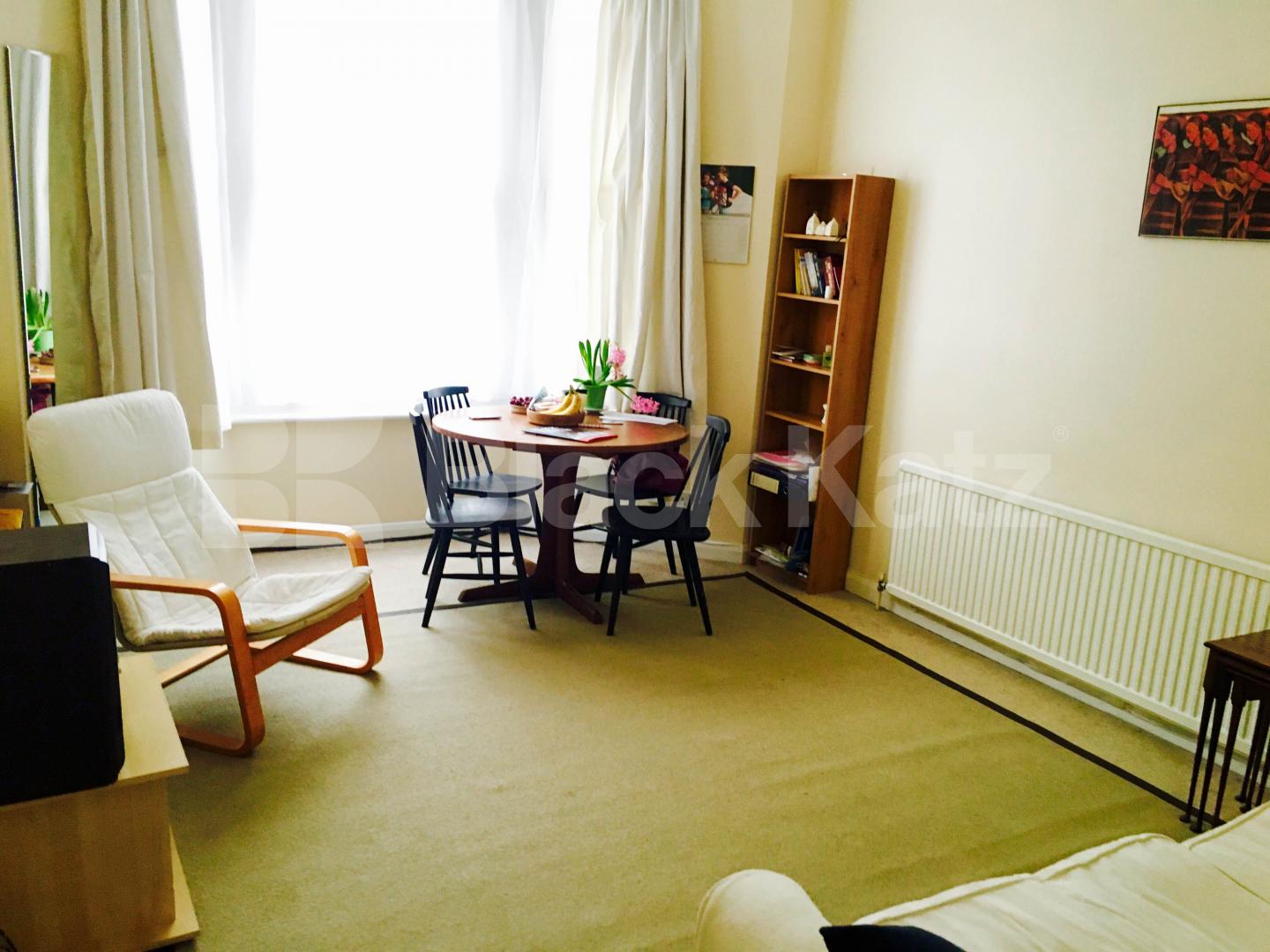 			NEW INSTRUCTION , 2 Bedroom, 1 bath, 1 reception Apartment			 Rita Road, Vauxhall