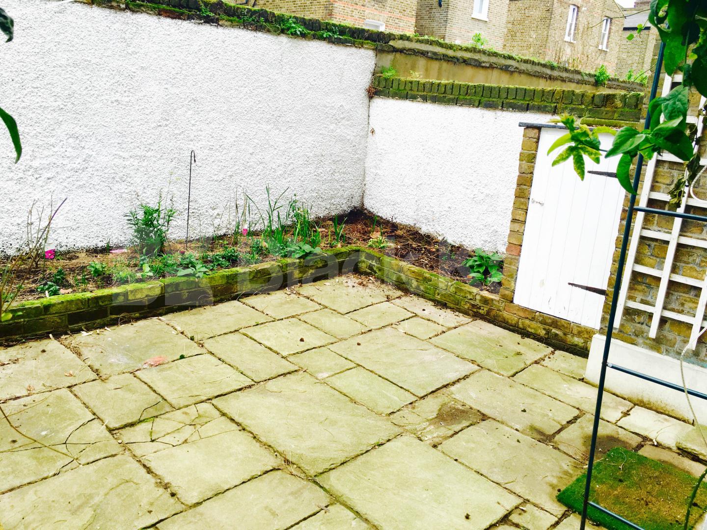 			NEW INSTRUCTION , 2 Bedroom, 1 bath, 1 reception Apartment			 Rita Road, Vauxhall