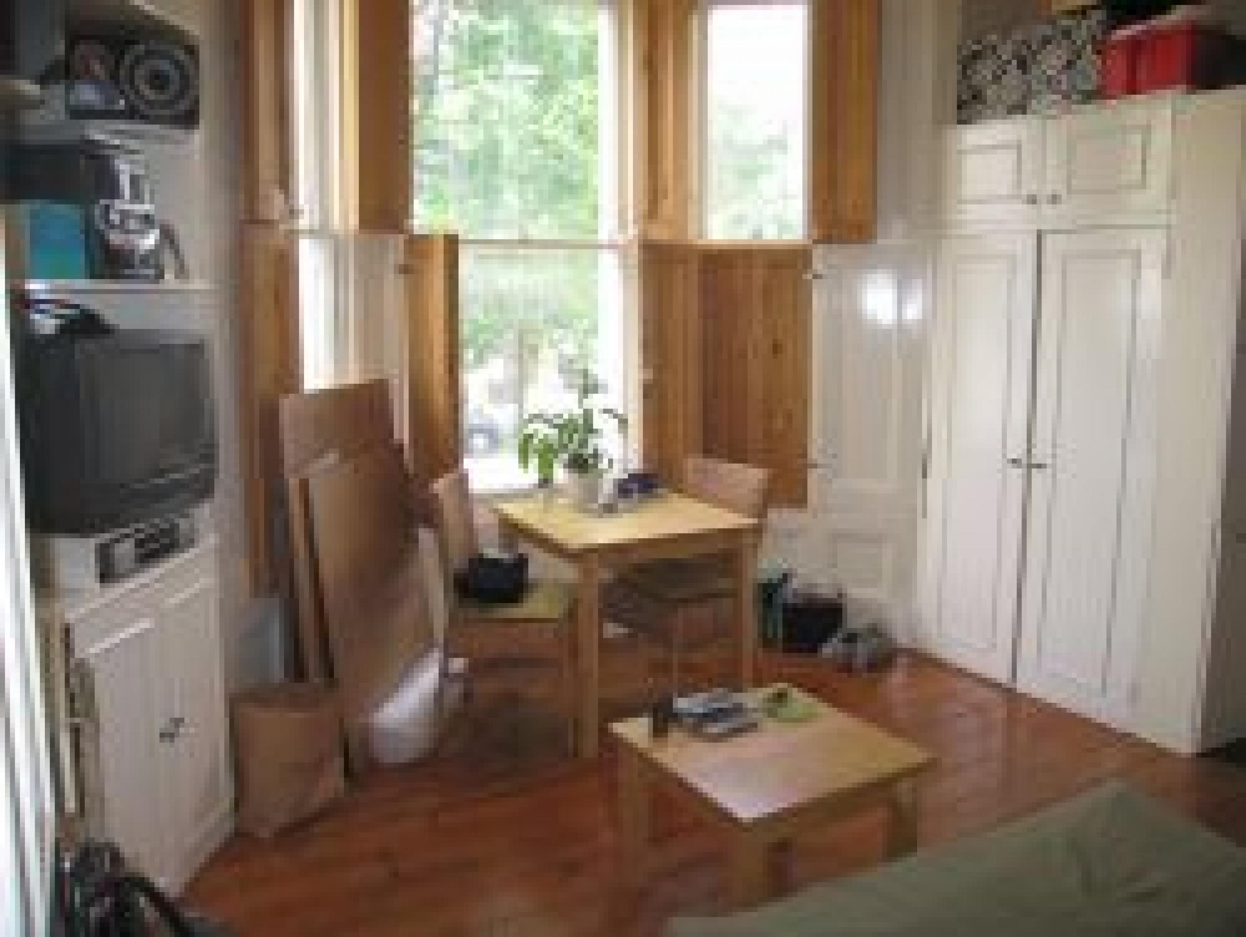 			mezzanine sleeping area, Studio Apartment, 1 bath, 1 reception Studio			 Ladbroke Grove, LADBROKE GROVE W10 W10