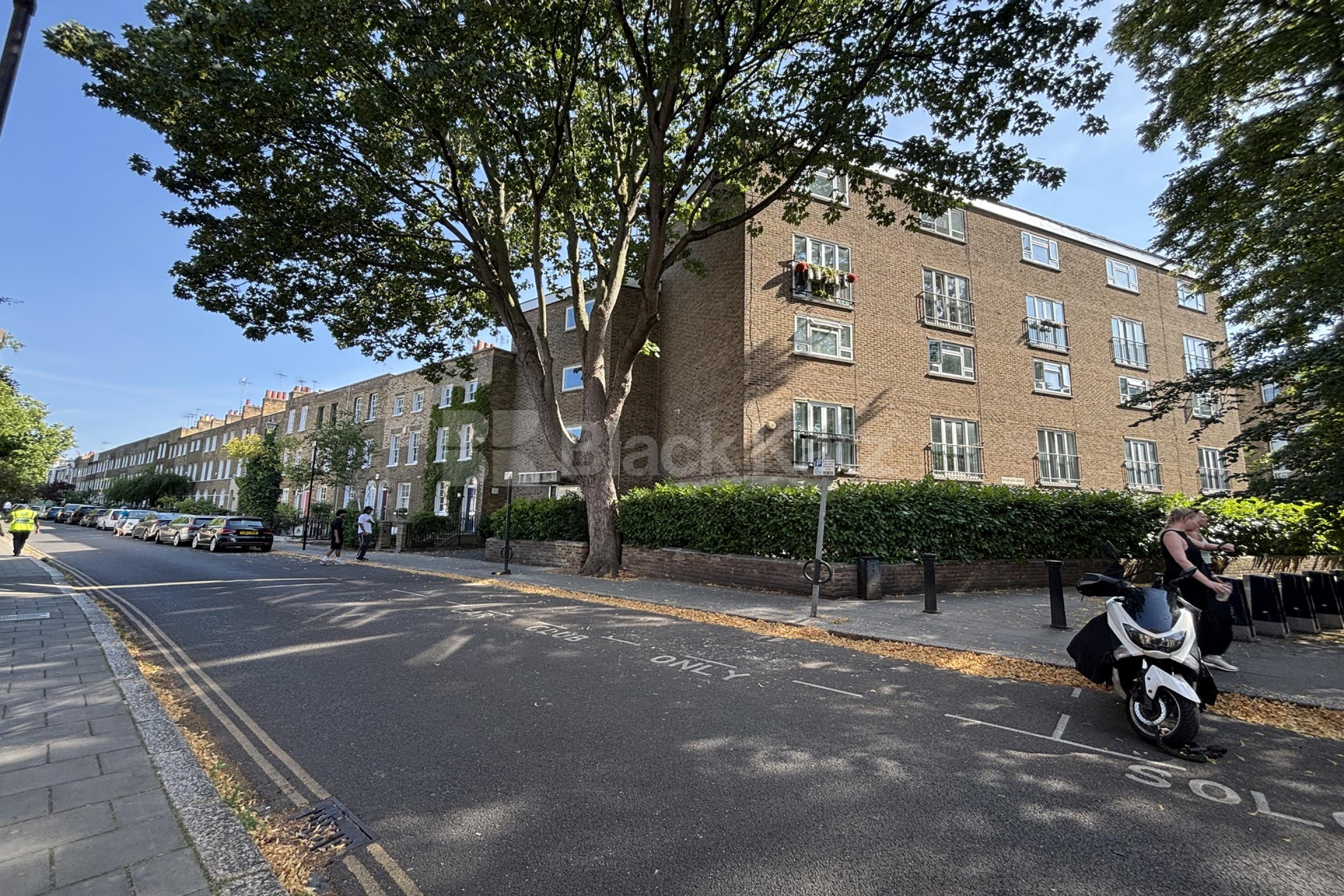Duplex apartment in the highly desirable, 'Cleaver Square' area of Kennington Broadgates Court Cleaver Street, Kennington cross  SE11