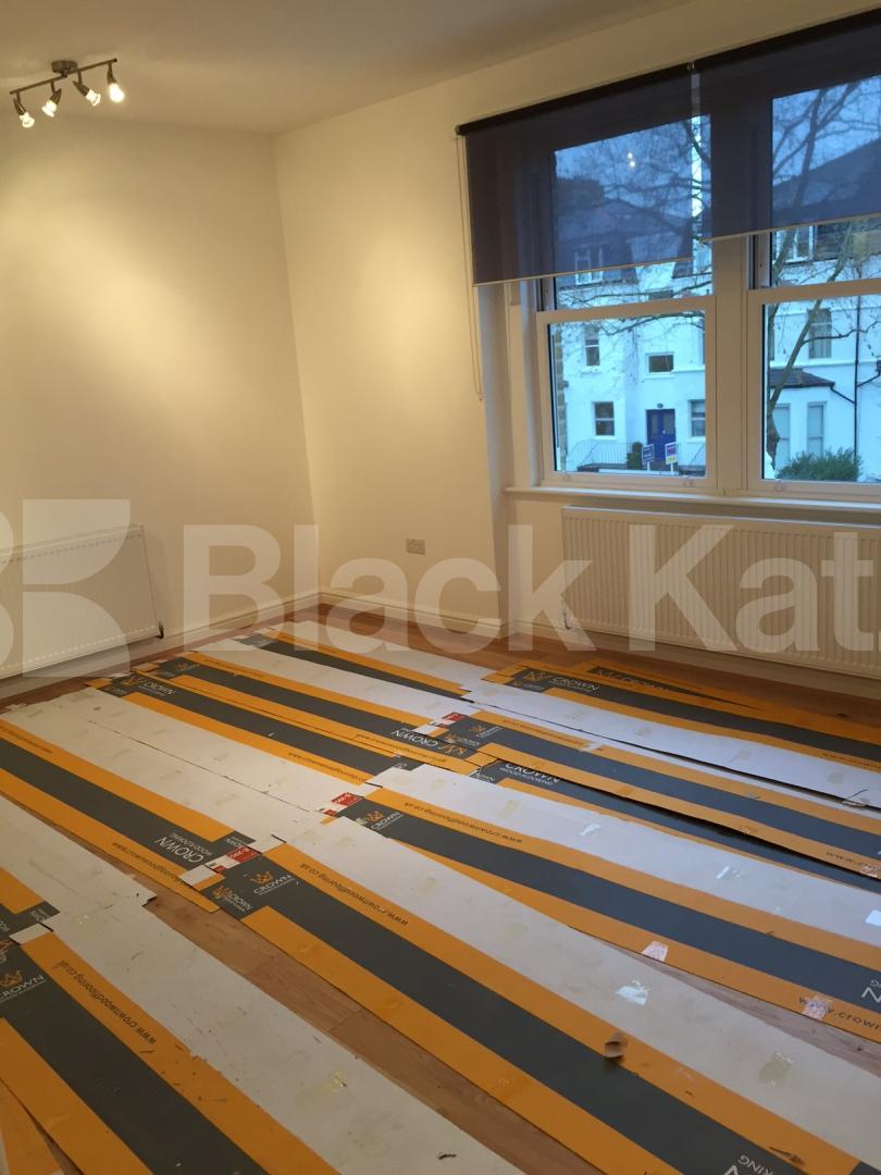 			NEW INSTRUCTION!, 3 Bedroom, 1 bath, 1 reception Flat			 Hillmarton Road, ISLINGTON