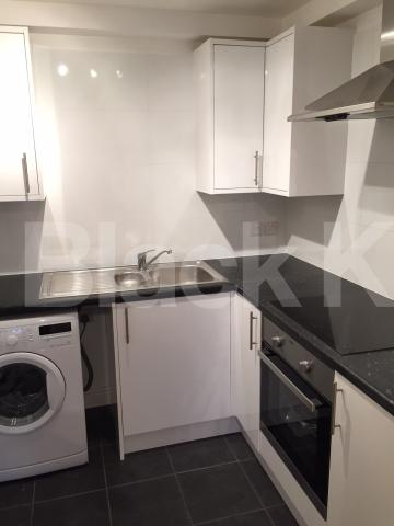 			NEW INSTRUCTION!, 1 Bedroom, 1 bath, 1 reception Flat			 Hillmarton Road, ISLINGTON