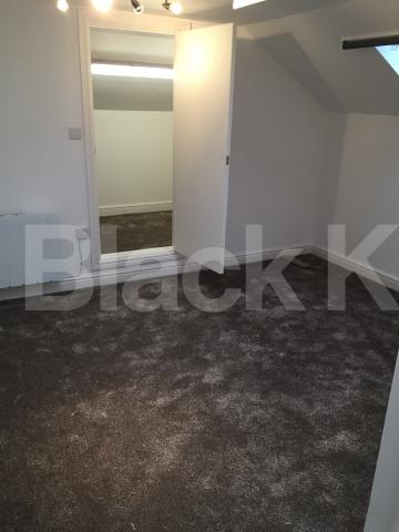 			NEW INSTRUCTION!, 2 Bedroom, 1 bath, 1 reception Flat			 Hillmarton Road, ISLINGTON