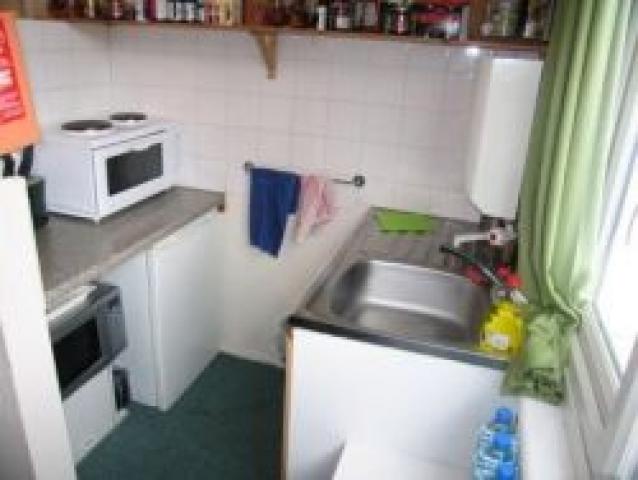			1 Bedroom, 1 bath, 1 reception Flat			 Hamilton Road, GOLDERS GREEN NW11