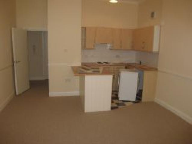 			3 Bedroom, 1 bath, 1 reception Flat			 Walm Lane, WILLESDEN GREEN