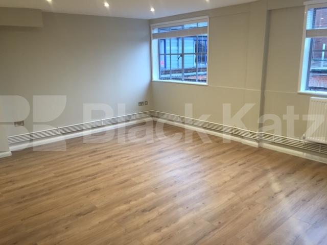 			New Instruction - Free admin and referencing for limited time only!, 2 Bedroom, 1 bath, 1 reception Apartment			 Dove Road, CANONBURY 