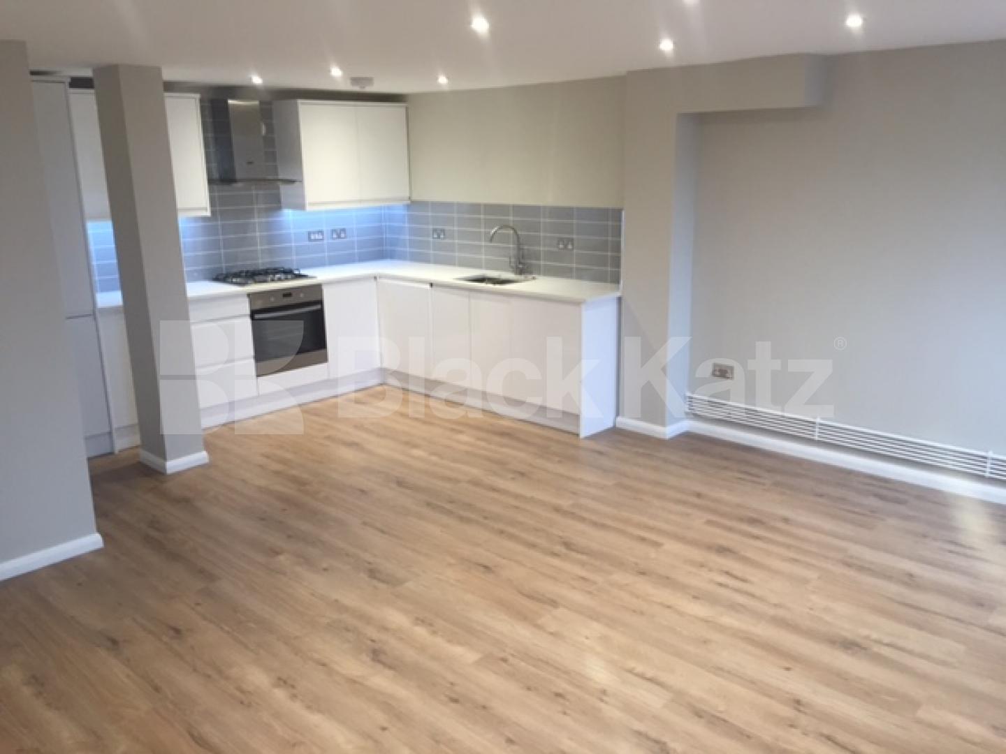 			New Instruction - Free admin and referencing for limited time only!, 2 Bedroom, 1 bath, 1 reception Apartment			 Dove Road, CANONBURY 