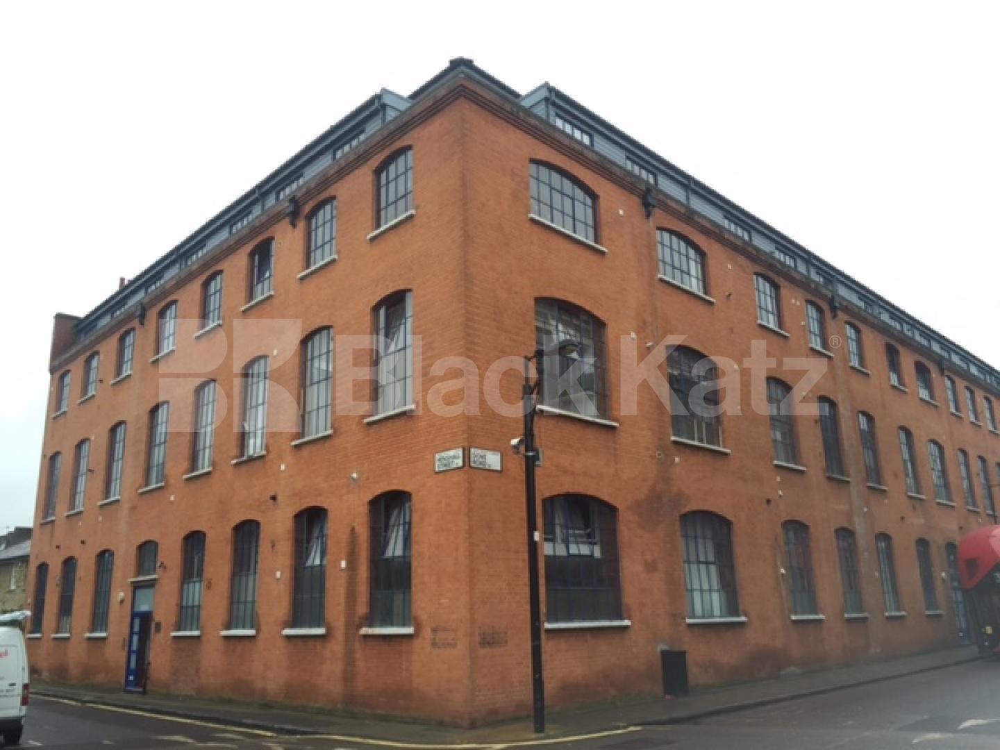 			New Instruction - Free admin and referencing for limited time only!, 2 Bedroom, 1 bath, 1 reception Apartment			 Dove Road, CANONBURY 