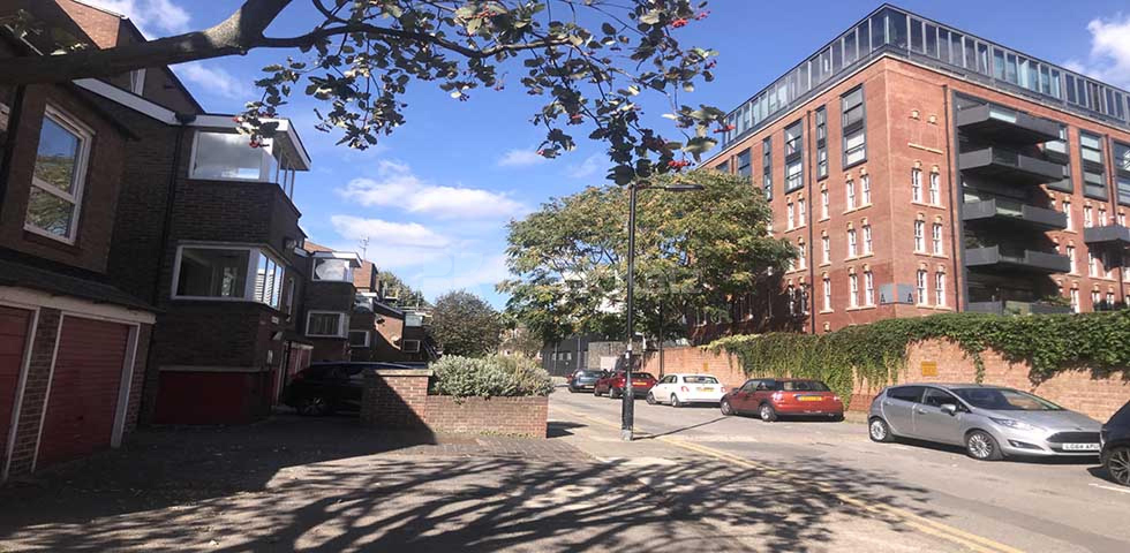 			NEW INSTRUCTION, 4 Bedroom, 1 bath, 1 reception Apartment			 Prioress Street, Borough  SE1
