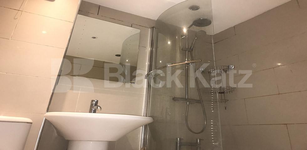 			NEW INSTRUCTION, 4 Bedroom, 1 bath, 1 reception Apartment			 Prioress Street, Borough 