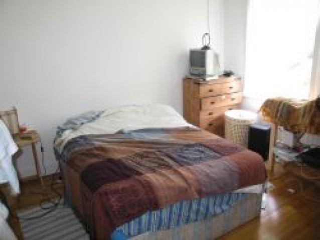 			NEW INSTRUCTION, 3 Bedroom, 1 bath, 1 reception Flat			 Brondesbury Park, BRONDESBURY