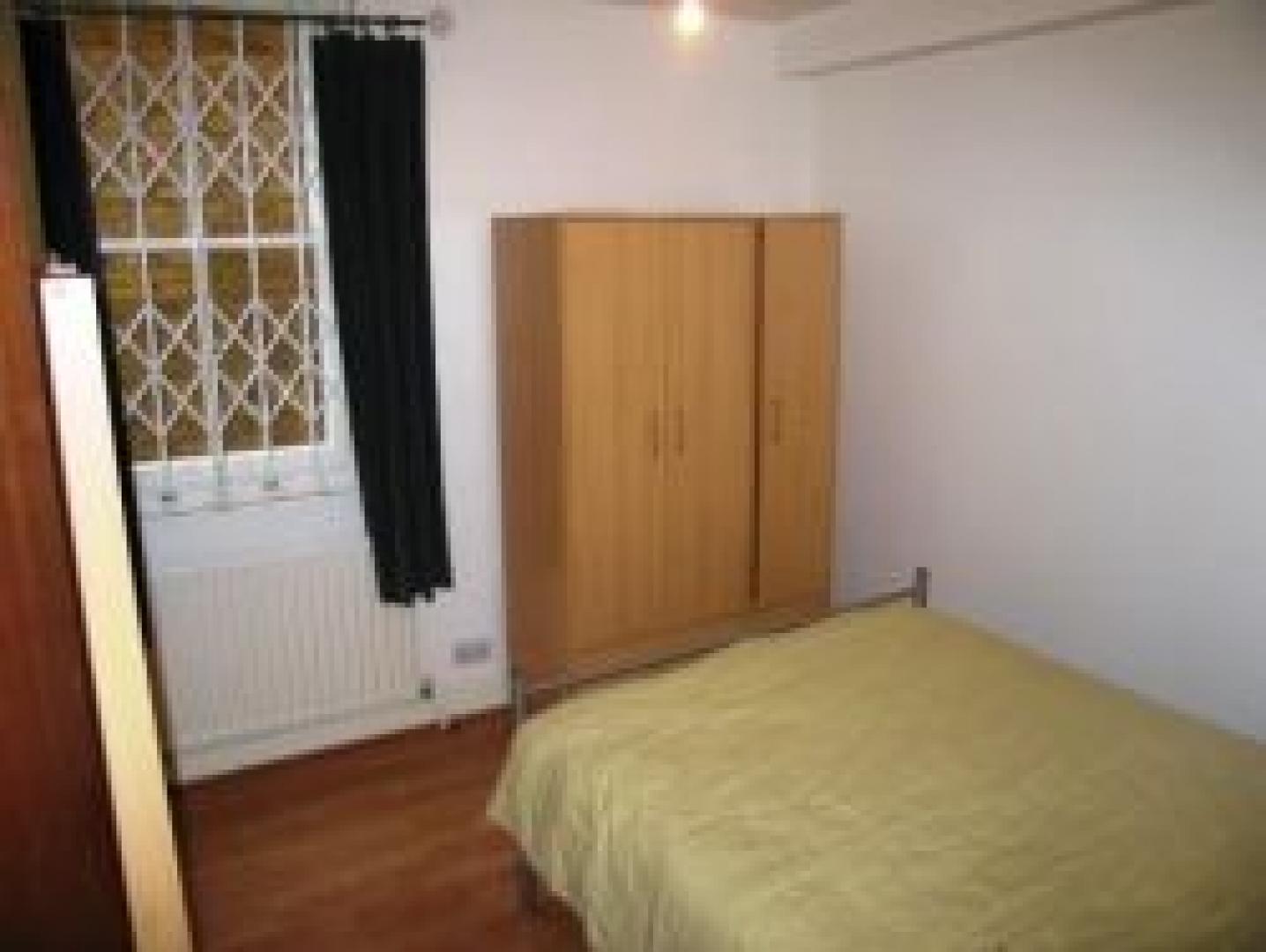 			ALL BILLS INCLUSIVE, 2 Bedroom, 1 bath, 1 reception Flat			 Fernhead Road, QUEENS PARK W9