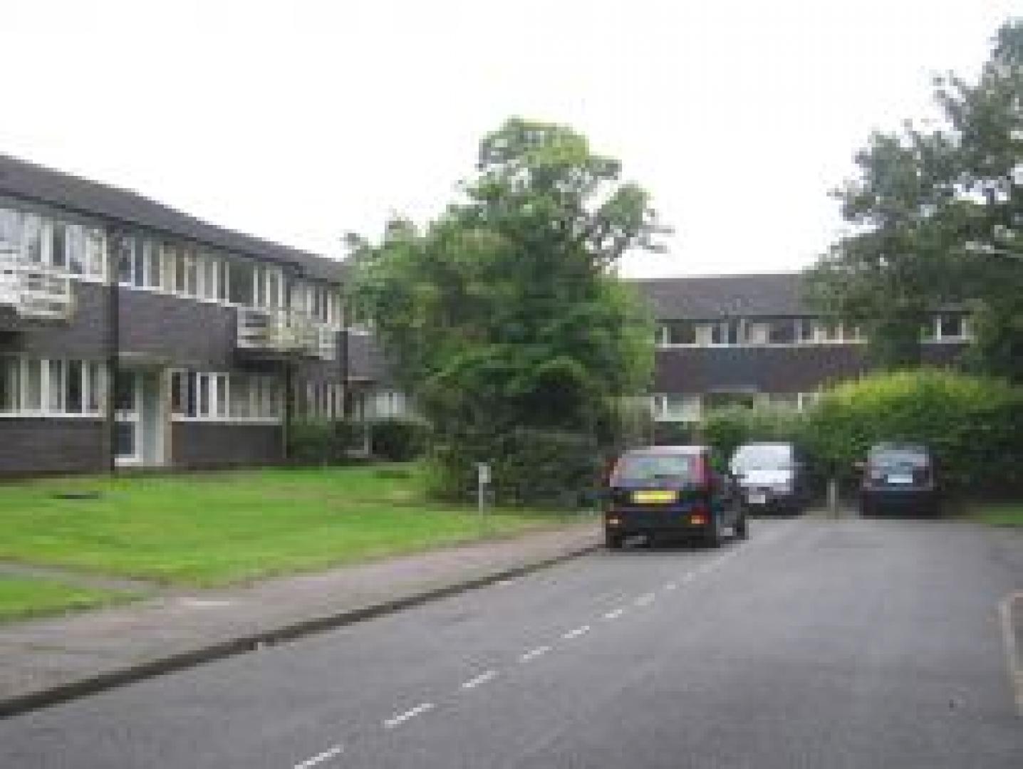 			Superb Vaue for money, 2 Bedroom, 1 bath, 1 reception Flat			 Park Gate, EAST FINCHLEY N2