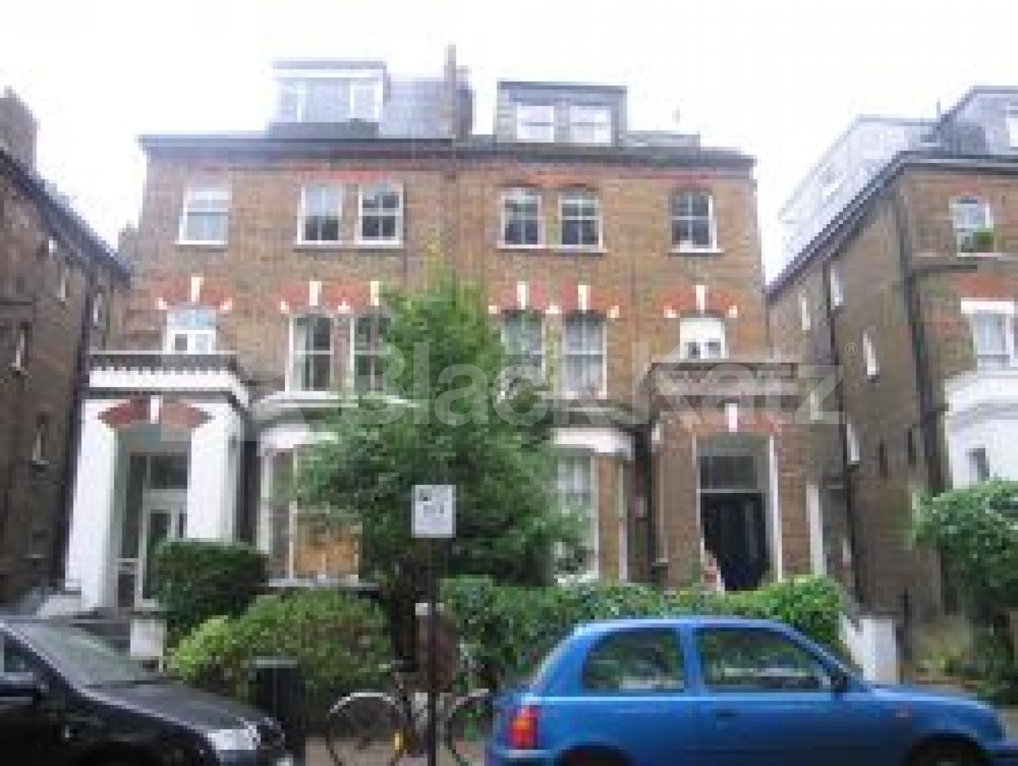 			NEW INSTRUCTION!, 2 Bedroom, 1 bath, 1 reception Flat			 Parkhill Road, BELSIZE PARK