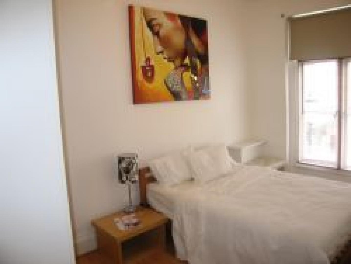 			NEW INSTRUCTION, 2 Bedroom, 1 bath, 1 reception Flat			 Portobello Rd, LADBROKE GROVE