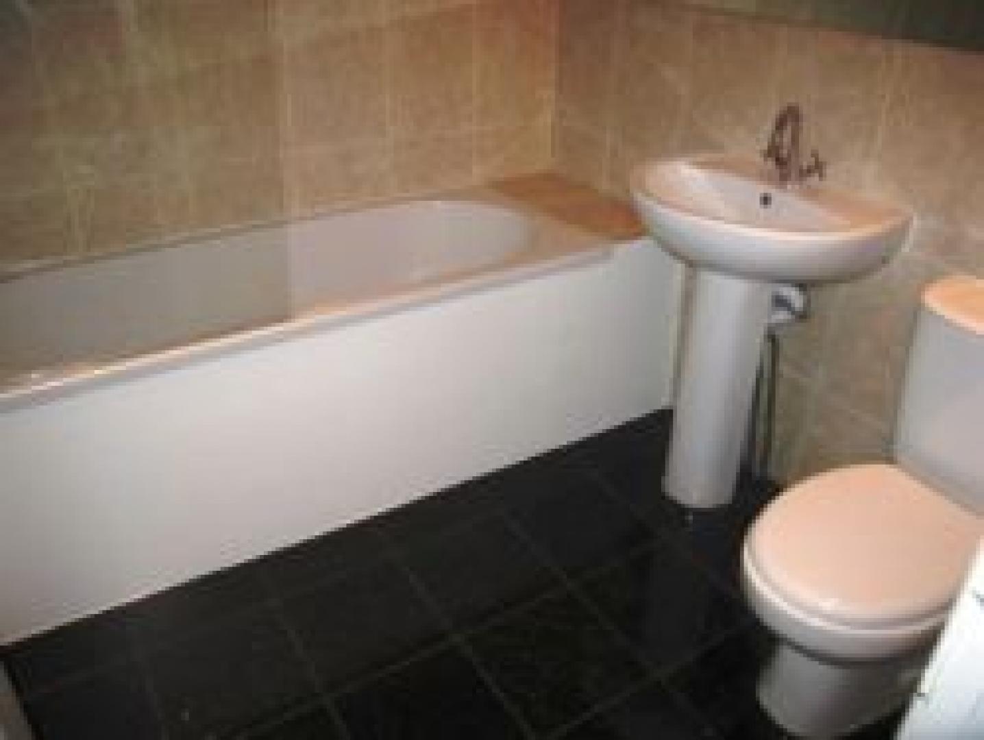 			2 Bedroom, 1 bath, 1 reception Flat			 Lanhill Road, MAIDA VALE W9