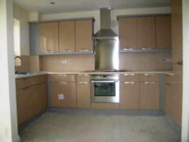 			Under refurbishment, 2 Bedroom, 1 bath, 1 reception Flat			 Fenstanton Avenue, NORTH FINCHLEY N12