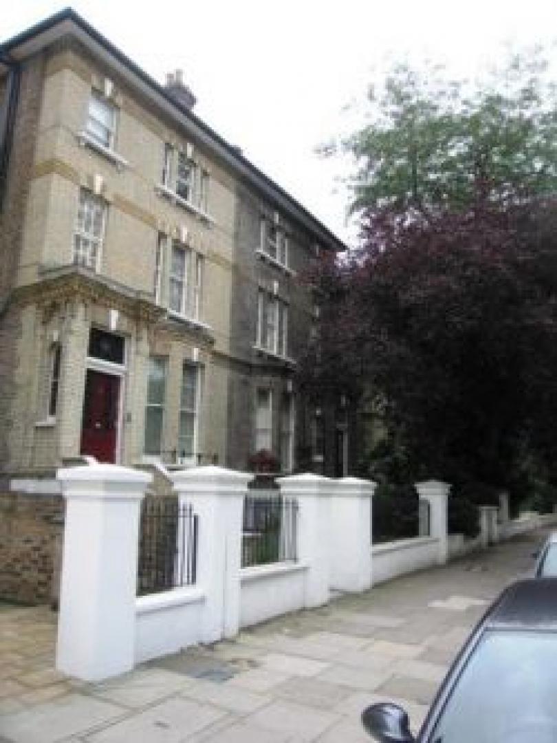 			New Instruciton, 2 Bedroom, 1 bath, 1 reception Flat			 King Henry's Road, PRIMROSE HILL NW3