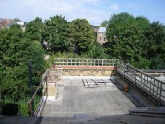 			4 Bedroom, 1 bath, 1 reception Flat			 Constantine Road, HAMPSTEAD HEATH NW3